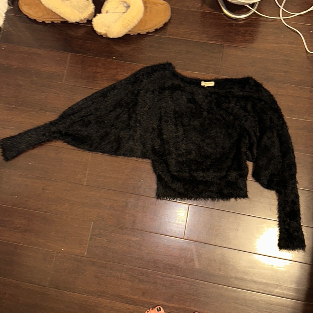 Cropped one shoulder fuzzy sweater